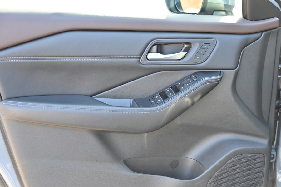 2023 Nissan Rogue AWD SL, available for sale in Waterbury, Connecticut | Highline Car Connection. Waterbury, Connecticut 2023 Nissan Rogue AWD SL, available for sale in Waterbury, Connecticut | Highline Car Connection. Waterbury, Connecticut