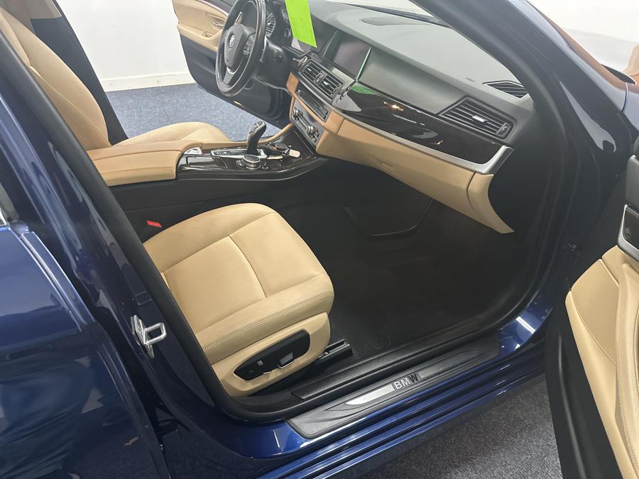 2016 BMW 5 Series 4dr Sdn 528i xDrive AWD, available for sale in Plainville, Connecticut | New England Auto Sales LLC. Plainville, Connecticut 2016 BMW 5 Series 4dr Sdn 528i xDrive AWD, available for sale in Plainville, Connecticut | New England Auto Sales LLC. Plainville, Connecticut