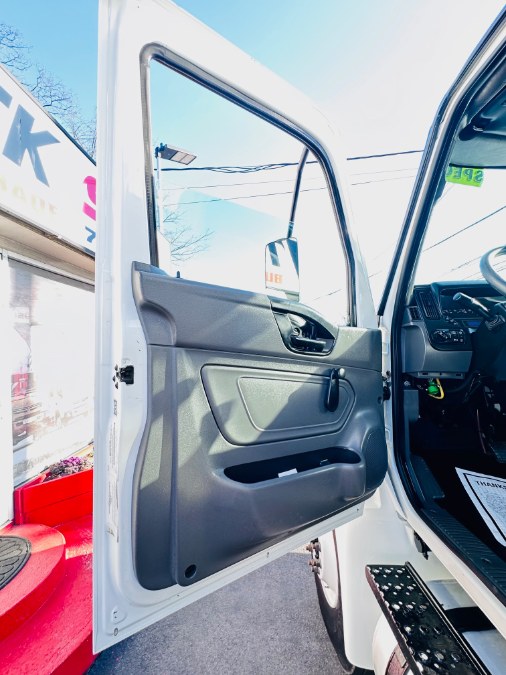 2020 International MV 607 26 FEET DRY BOX + CUMMINS + LIFT GATE + NO CDL, available for sale in South Amboy, New Jersey | NJ Truck Spot. South Amboy, New Jersey 2020 International MV 607 26 FEET DRY BOX + CUMMINS + LIFT GATE + NO CDL, available for sale in South Amboy, New Jersey | NJ Truck Spot. South Amboy, New Jersey