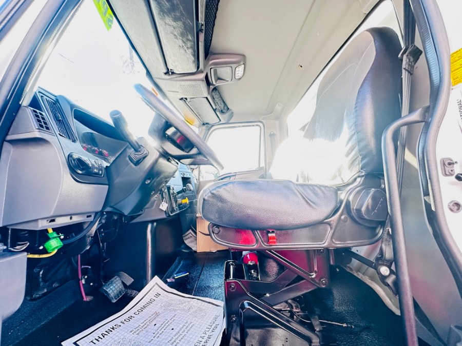 2020 International MV 607 26 FEET DRY BOX + CUMMINS + LIFT GATE + NO CDL, available for sale in South Amboy, New Jersey | NJ Truck Spot. South Amboy, New Jersey 2020 International MV 607 26 FEET DRY BOX + CUMMINS + LIFT GATE + NO CDL, available for sale in South Amboy, New Jersey | NJ Truck Spot. South Amboy, New Jersey