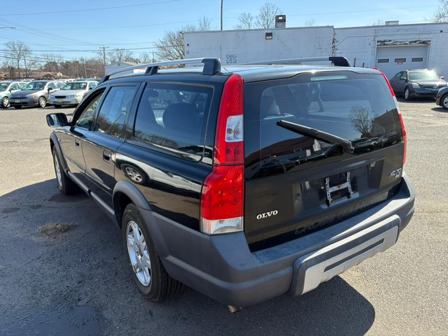 2006 Volvo XC70 2.5L Turbo AWD w/Sunroof, available for sale in East Windsor, Connecticut | CT Car Co LLC. East Windsor, Connecticut 2006 Volvo XC70 2.5L Turbo AWD w/Sunroof, available for sale in East Windsor, Connecticut | CT Car Co LLC. East Windsor, Connecticut