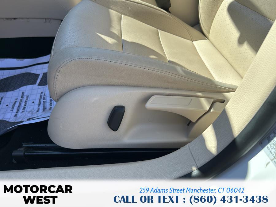 2011 Volkswagen Jetta SportWagen 4dr DSG TDI, available for sale in Manchester, Connecticut | Motorcar West. Manchester, Connecticut 2011 Volkswagen Jetta SportWagen 4dr DSG TDI, available for sale in Manchester, Connecticut | Motorcar West. Manchester, Connecticut