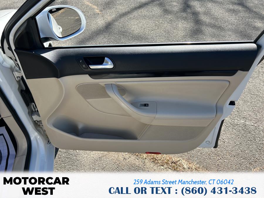 2011 Volkswagen Jetta SportWagen 4dr DSG TDI, available for sale in Manchester, Connecticut | Motorcar West. Manchester, Connecticut 2011 Volkswagen Jetta SportWagen 4dr DSG TDI, available for sale in Manchester, Connecticut | Motorcar West. Manchester, Connecticut