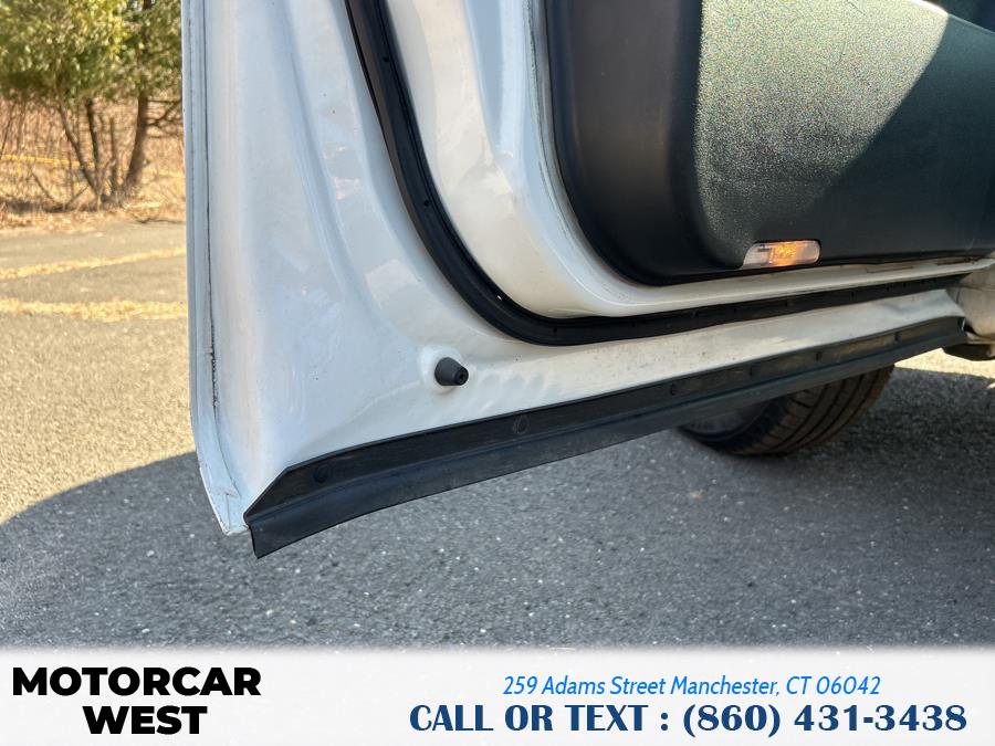 2008 Nissan Titan 4WD Crew Cab SWB SE, available for sale in Manchester, Connecticut | Motorcar West. Manchester, Connecticut 2008 Nissan Titan 4WD Crew Cab SWB SE, available for sale in Manchester, Connecticut | Motorcar West. Manchester, Connecticut