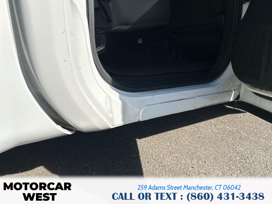 2008 Nissan Titan 4WD Crew Cab SWB SE, available for sale in Manchester, Connecticut | Motorcar West. Manchester, Connecticut 2008 Nissan Titan 4WD Crew Cab SWB SE, available for sale in Manchester, Connecticut | Motorcar West. Manchester, Connecticut