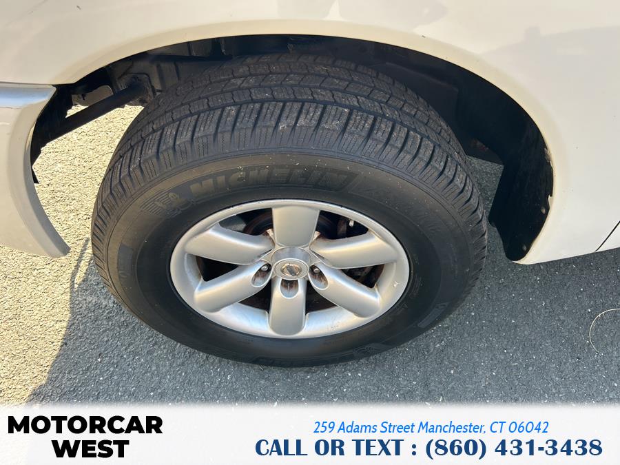 2008 Nissan Titan 4WD Crew Cab SWB SE, available for sale in Manchester, Connecticut | Motorcar West. Manchester, Connecticut 2008 Nissan Titan 4WD Crew Cab SWB SE, available for sale in Manchester, Connecticut | Motorcar West. Manchester, Connecticut