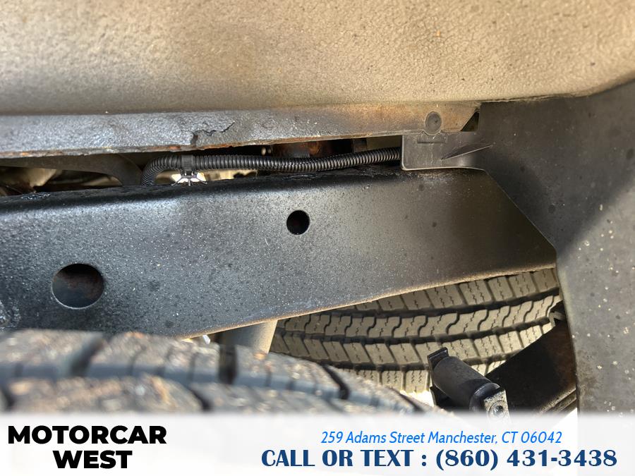2008 Nissan Titan 4WD Crew Cab SWB SE, available for sale in Manchester, Connecticut | Motorcar West. Manchester, Connecticut 2008 Nissan Titan 4WD Crew Cab SWB SE, available for sale in Manchester, Connecticut | Motorcar West. Manchester, Connecticut