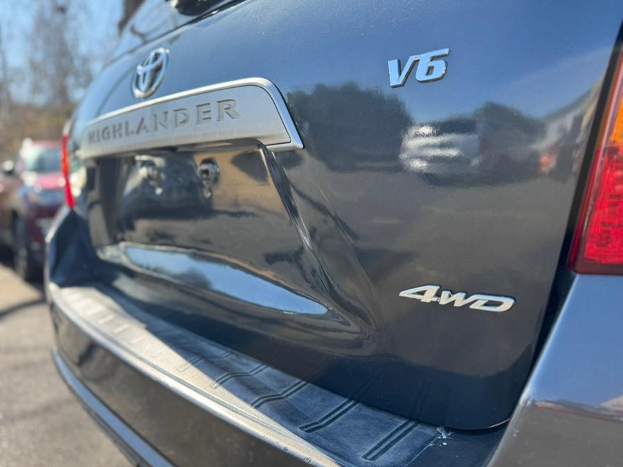 2008 Toyota Highlander 4WD 4dr Base, available for sale in BURLINGTON, New Jersey | Tri States Auto Group. BURLINGTON, New Jersey 2008 Toyota Highlander 4WD 4dr Base, available for sale in BURLINGTON, New Jersey | Tri States Auto Group. BURLINGTON, New Jersey