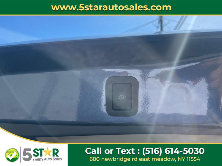 2019 Toyota Highlander Limited V6 AWD (Natl), available for sale in East Meadow, New York | 5 Star Auto Sales Inc. East Meadow, New York 2019 Toyota Highlander Limited V6 AWD (Natl), available for sale in East Meadow, New York | 5 Star Auto Sales Inc. East Meadow, New York