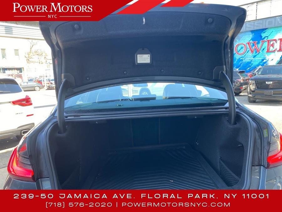 2019 BMW 3 Series 330i xDrive, available for sale in Floral Park, New York | Shop Auto NY. Floral Park, New York 2019 BMW 3 Series 330i xDrive, available for sale in Floral Park, New York | Shop Auto NY. Floral Park, New York