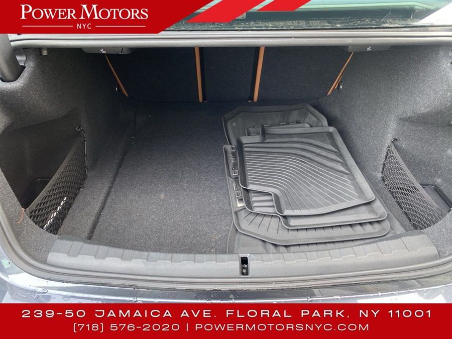 2020 BMW 3 Series 330i xDrive, available for sale in Floral Park, New York | Shop Auto NY. Floral Park, New York 2020 BMW 3 Series 330i xDrive, available for sale in Floral Park, New York | Shop Auto NY. Floral Park, New York