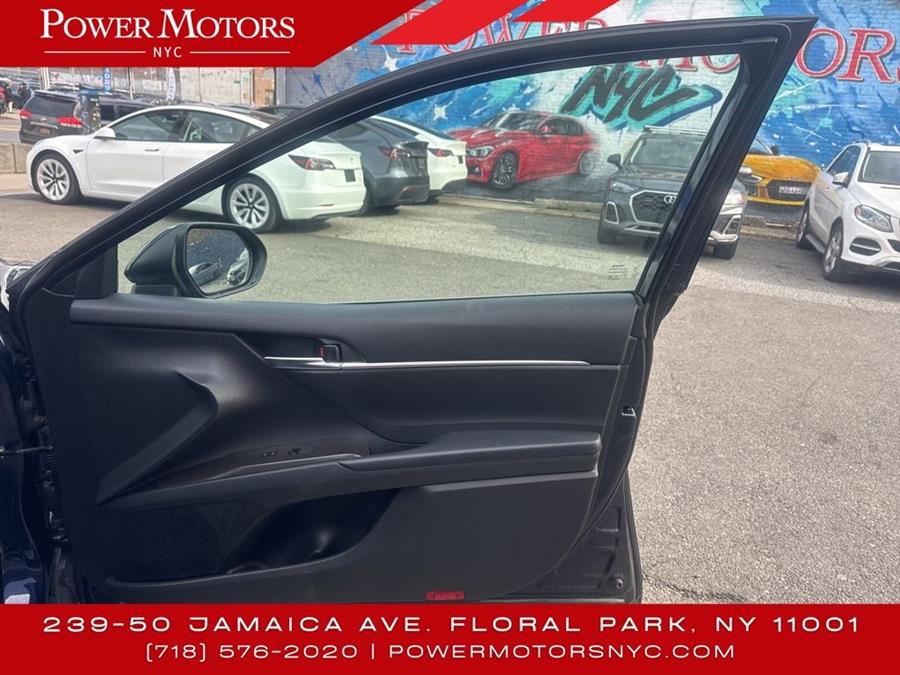 2022 Toyota Camry SE, available for sale in Floral Park, New York | Shop Auto NY. Floral Park, New York 2022 Toyota Camry SE, available for sale in Floral Park, New York | Shop Auto NY. Floral Park, New York