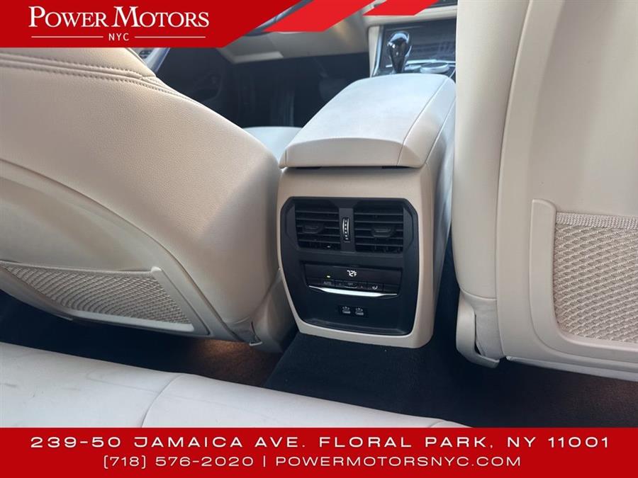 2022 BMW 3 Series 330i xDrive, available for sale in Floral Park, New York | Shop Auto NY. Floral Park, New York 2022 BMW 3 Series 330i xDrive, available for sale in Floral Park, New York | Shop Auto NY. Floral Park, New York