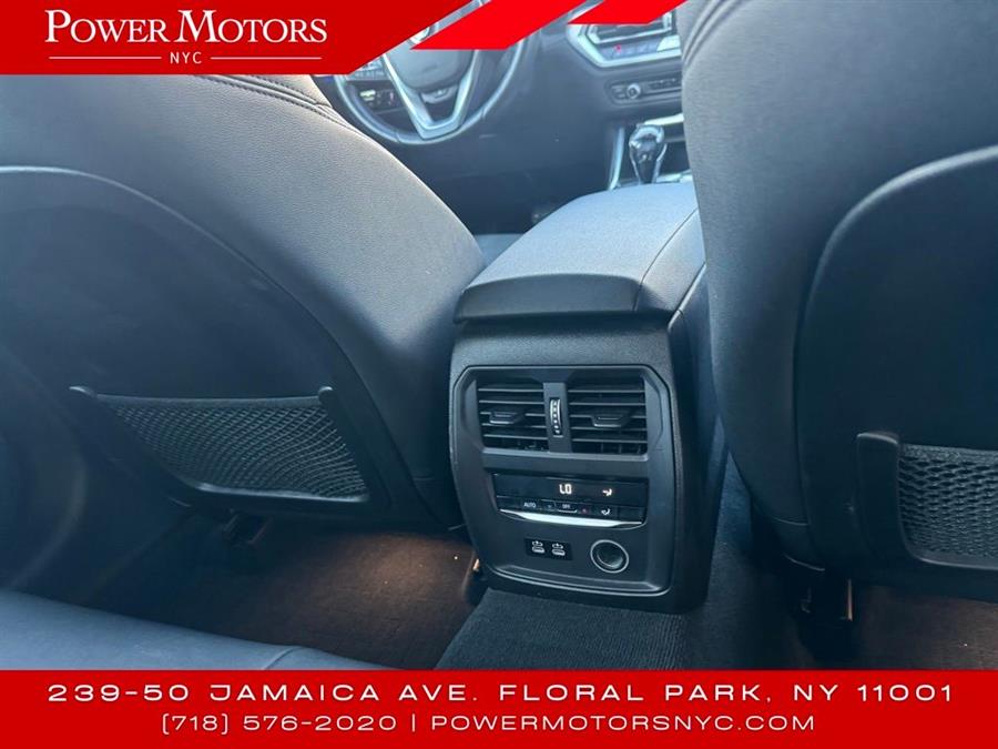 2020 BMW 3 Series 330i xDrive, available for sale in Floral Park, New York | Shop Auto NY. Floral Park, New York 2020 BMW 3 Series 330i xDrive, available for sale in Floral Park, New York | Shop Auto NY. Floral Park, New York