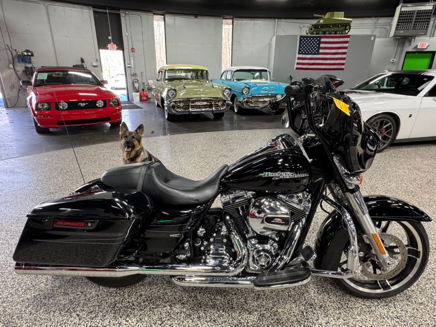2016 Harley Davidson FLHXS ST Screaming Eagle, available for sale in Oxford, Connecticut | Buonauto Enterprises. Oxford, Connecticut 2016 Harley Davidson FLHXS ST Screaming Eagle, available for sale in Oxford, Connecticut | Buonauto Enterprises. Oxford, Connecticut