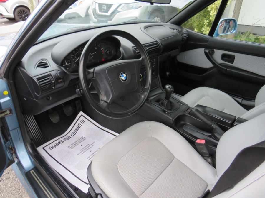 1998 BMW 3 Series Z3 2dr Roadster 1.9L, available for sale in Middle Village, New York | Road Masters II INC. Middle Village, New York 1998 BMW 3 Series Z3 2dr Roadster 1.9L, available for sale in Middle Village, New York | Road Masters II INC. Middle Village, New York