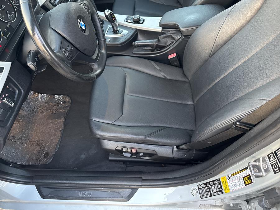 2014 BMW 3 Series 4dr Sdn 320i xDrive AWD, available for sale in Little Ferry, New Jersey | Victoria Preowned Autos Inc. Little Ferry, New Jersey 2014 BMW 3 Series 4dr Sdn 320i xDrive AWD, available for sale in Little Ferry, New Jersey | Victoria Preowned Autos Inc. Little Ferry, New Jersey