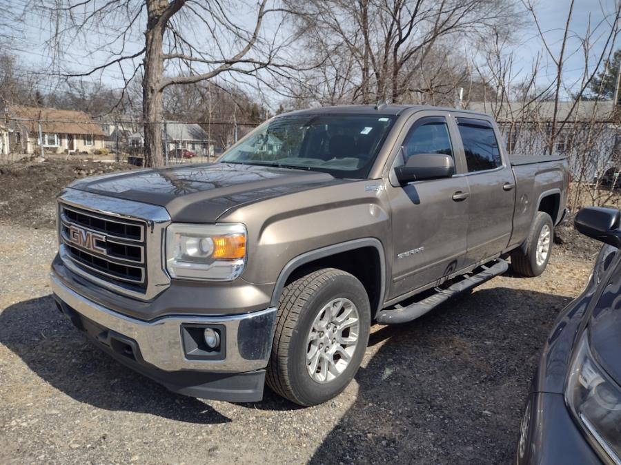 2014 GMC Sierra 1500 4WD Crew Cab 153.0" SLE, available for sale in Chicopee, Massachusetts | Matts Auto Mall LLC. Chicopee, Massachusetts