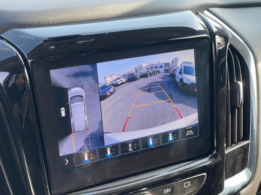 2020 Chevrolet Traverse AWD 4dr LT Leather, available for sale in Irvington , New Jersey | Auto Haus of Irvington Corp. Irvington , New Jersey 2020 Chevrolet Traverse AWD 4dr LT Leather, available for sale in Irvington , New Jersey | Auto Haus of Irvington Corp. Irvington , New Jersey