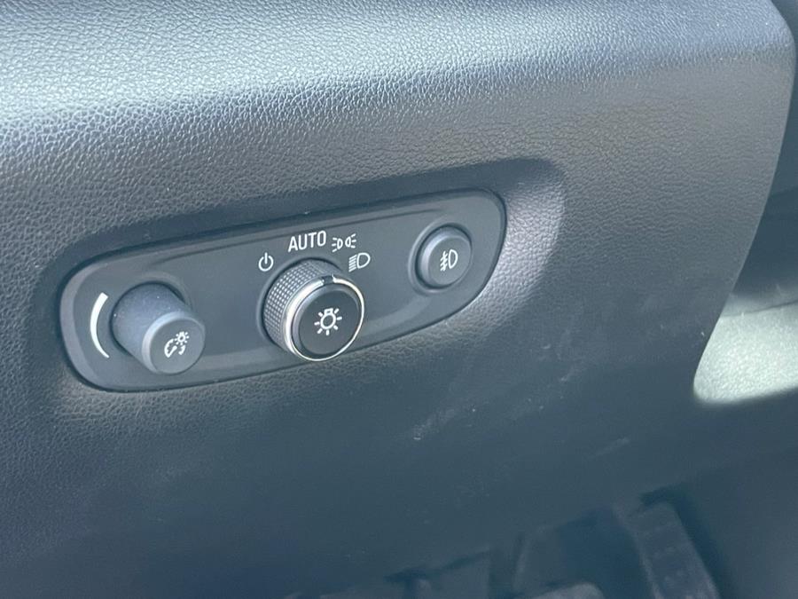 2020 Chevrolet Traverse AWD 4dr LT Leather, available for sale in Irvington , New Jersey | Auto Haus of Irvington Corp. Irvington , New Jersey 2020 Chevrolet Traverse AWD 4dr LT Leather, available for sale in Irvington , New Jersey | Auto Haus of Irvington Corp. Irvington , New Jersey