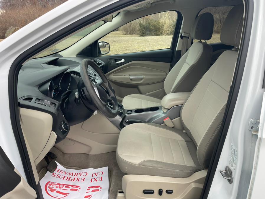 2014 Ford Escape 4WD 4dr SE, available for sale in East Windsor, Connecticut | STS Automotive. East Windsor, Connecticut 2014 Ford Escape 4WD 4dr SE, available for sale in East Windsor, Connecticut | STS Automotive. East Windsor, Connecticut