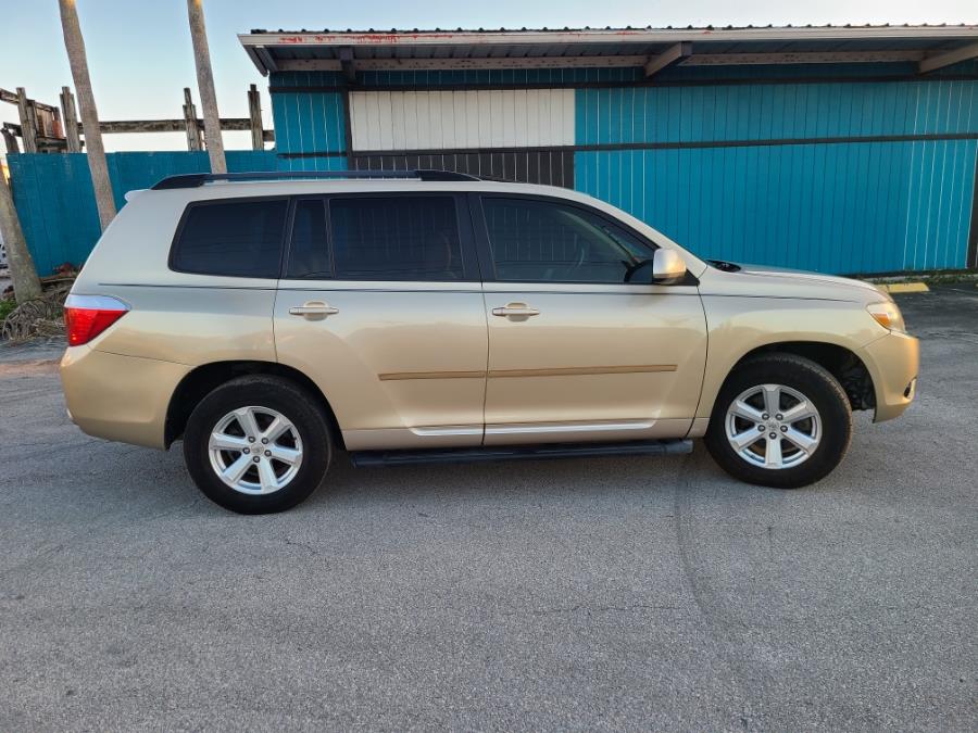 2010 Toyota Highlander FWD 4dr V6 SE (Natl), available for sale in Orlando, Florida | CarX Club Corporation. Orlando, Florida 2010 Toyota Highlander FWD 4dr V6 SE (Natl), available for sale in Orlando, Florida | CarX Club Corporation. Orlando, Florida