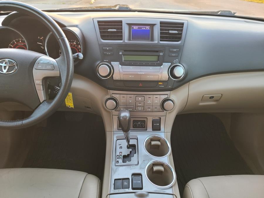 2010 Toyota Highlander FWD 4dr V6 SE (Natl), available for sale in Orlando, Florida | CarX Club Corporation. Orlando, Florida 2010 Toyota Highlander FWD 4dr V6 SE (Natl), available for sale in Orlando, Florida | CarX Club Corporation. Orlando, Florida