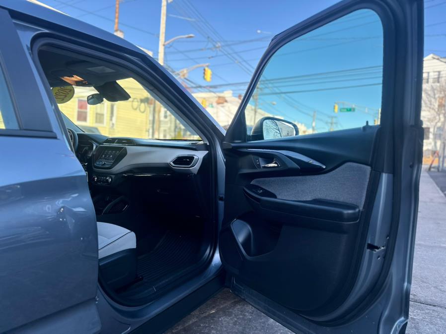 2022 Chevrolet Trailblazer LS 4x4 4dr SUV, available for sale in Irvington, New Jersey | Best Cars R Us. Irvington, New Jersey 2022 Chevrolet Trailblazer LS 4x4 4dr SUV, available for sale in Irvington, New Jersey | Best Cars R Us. Irvington, New Jersey