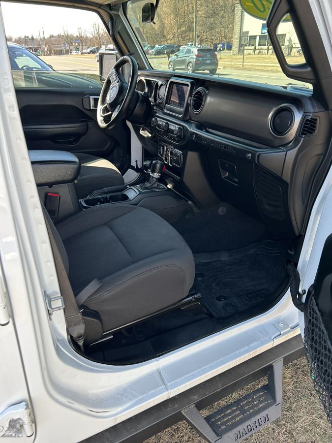 2020 Jeep Wrangler Unlimited Sport S 4x4, available for sale in Branford, Connecticut | J&E Auto Sales LLC. Branford, Connecticut 2020 Jeep Wrangler Unlimited Sport S 4x4, available for sale in Branford, Connecticut | J&E Auto Sales LLC. Branford, Connecticut