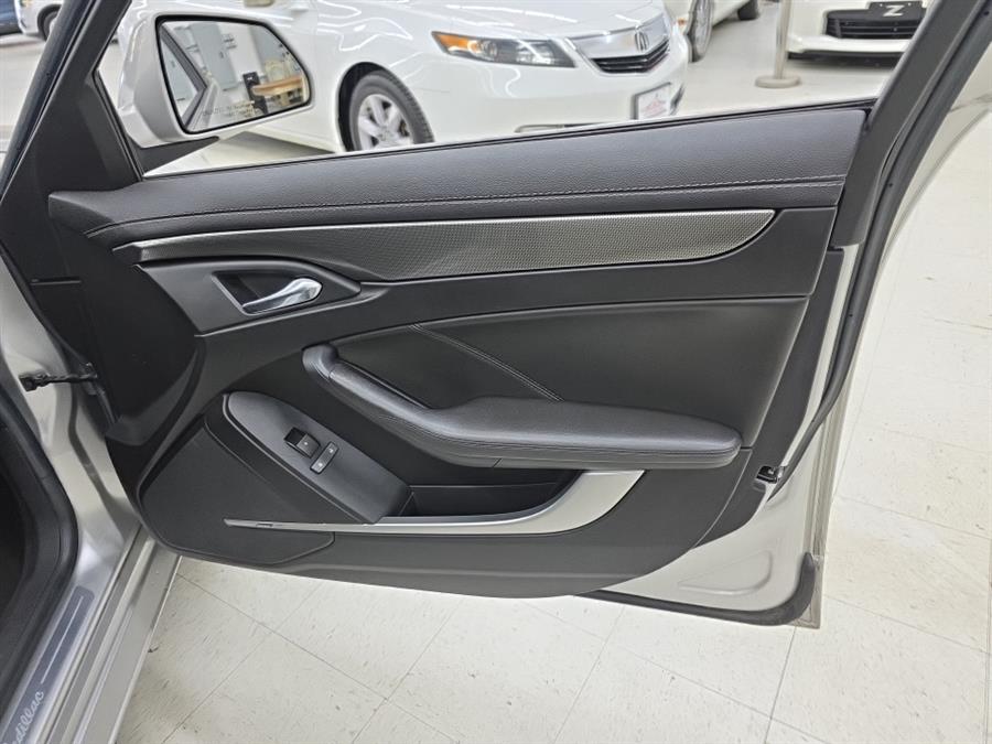 2008 Cadillac CTS 4dr Sdn AWD w/1SA, available for sale in West Haven, Connecticut | Auto Fair Inc.. West Haven, Connecticut 2008 Cadillac CTS 4dr Sdn AWD w/1SA, available for sale in West Haven, Connecticut | Auto Fair Inc.. West Haven, Connecticut
