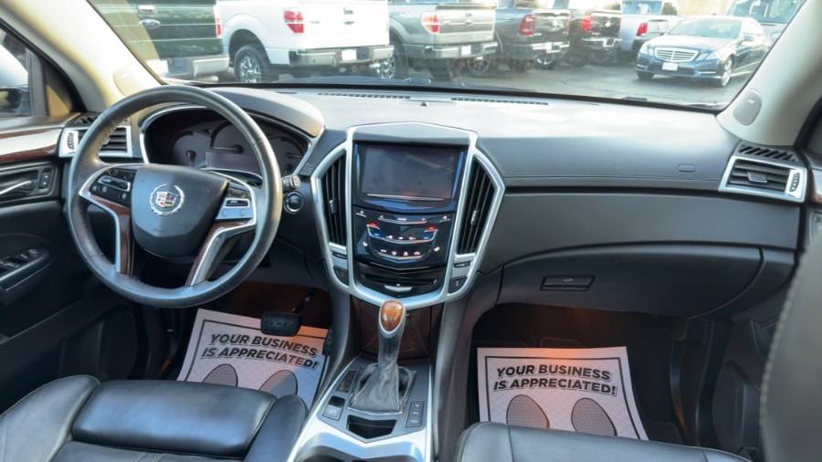 2015 Cadillac SRX AWD 4dr Luxury Collection, available for sale in Waterbury, Connecticut | West End Automotive Center. Waterbury, Connecticut 2015 Cadillac SRX AWD 4dr Luxury Collection, available for sale in Waterbury, Connecticut | West End Automotive Center. Waterbury, Connecticut