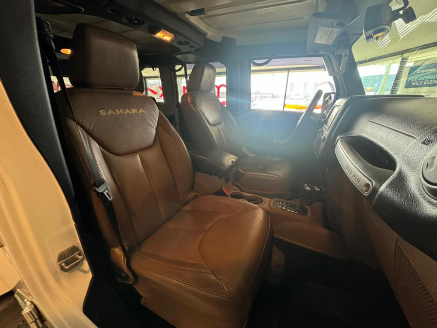 2015 Jeep Wrangler Unlimited 4WD 4dr Sahara, available for sale in West Hartford, Connecticut | AutoMax. West Hartford, Connecticut 2015 Jeep Wrangler Unlimited 4WD 4dr Sahara, available for sale in West Hartford, Connecticut | AutoMax. West Hartford, Connecticut