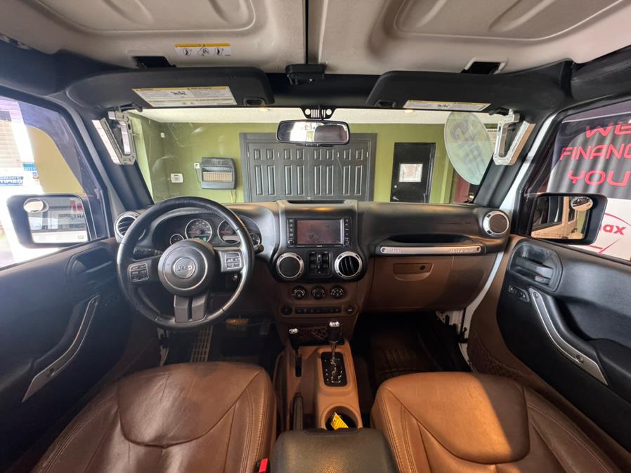 2015 Jeep Wrangler Unlimited 4WD 4dr Sahara, available for sale in West Hartford, Connecticut | AutoMax. West Hartford, Connecticut 2015 Jeep Wrangler Unlimited 4WD 4dr Sahara, available for sale in West Hartford, Connecticut | AutoMax. West Hartford, Connecticut
