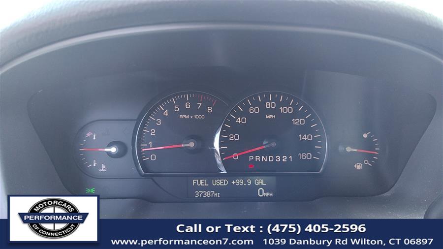 2008 Cadillac DTS 4dr Sdn w/1SD, available for sale in Wilton, Connecticut | Performance Motor Cars Of Connecticut LLC. Wilton, Connecticut 2008 Cadillac DTS 4dr Sdn w/1SD, available for sale in Wilton, Connecticut | Performance Motor Cars Of Connecticut LLC. Wilton, Connecticut