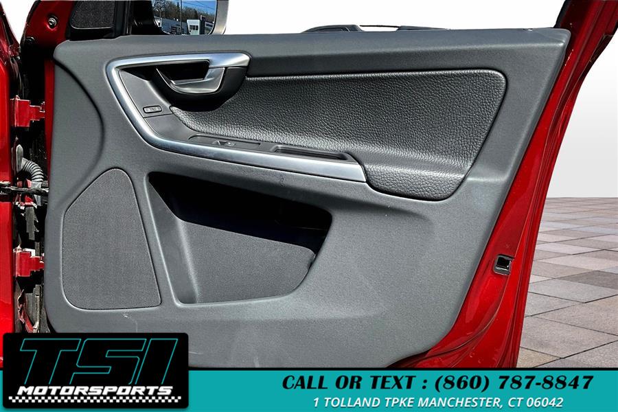 2011 Volvo XC60 AWD 4dr 3.2L w/Moonroof, available for sale in Manchester, Connecticut | TSI Motorsports. Manchester, Connecticut 2011 Volvo XC60 AWD 4dr 3.2L w/Moonroof, available for sale in Manchester, Connecticut | TSI Motorsports. Manchester, Connecticut