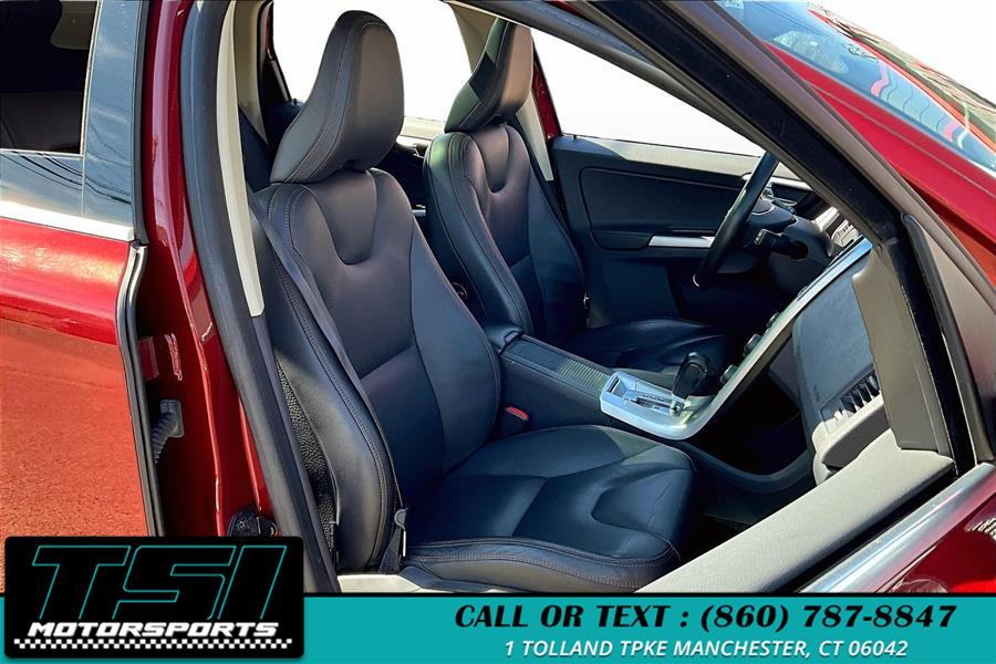 2011 Volvo XC60 AWD 4dr 3.2L w/Moonroof, available for sale in Manchester, Connecticut | TSI Motorsports. Manchester, Connecticut 2011 Volvo XC60 AWD 4dr 3.2L w/Moonroof, available for sale in Manchester, Connecticut | TSI Motorsports. Manchester, Connecticut