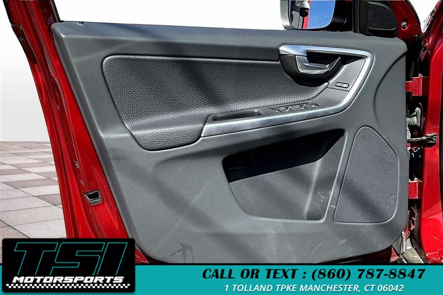 2011 Volvo XC60 AWD 4dr 3.2L w/Moonroof, available for sale in Manchester, Connecticut | TSI Motorsports. Manchester, Connecticut 2011 Volvo XC60 AWD 4dr 3.2L w/Moonroof, available for sale in Manchester, Connecticut | TSI Motorsports. Manchester, Connecticut