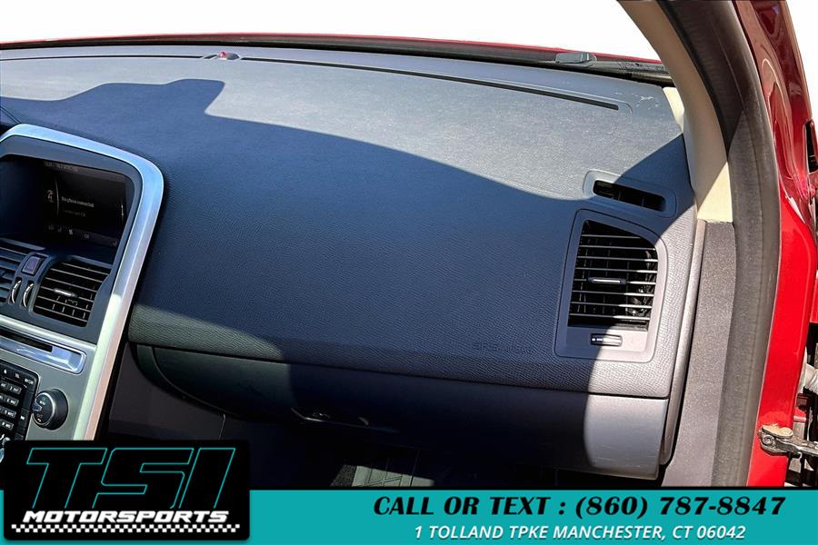 2011 Volvo XC60 AWD 4dr 3.2L w/Moonroof, available for sale in Manchester, Connecticut | TSI Motorsports. Manchester, Connecticut 2011 Volvo XC60 AWD 4dr 3.2L w/Moonroof, available for sale in Manchester, Connecticut | TSI Motorsports. Manchester, Connecticut