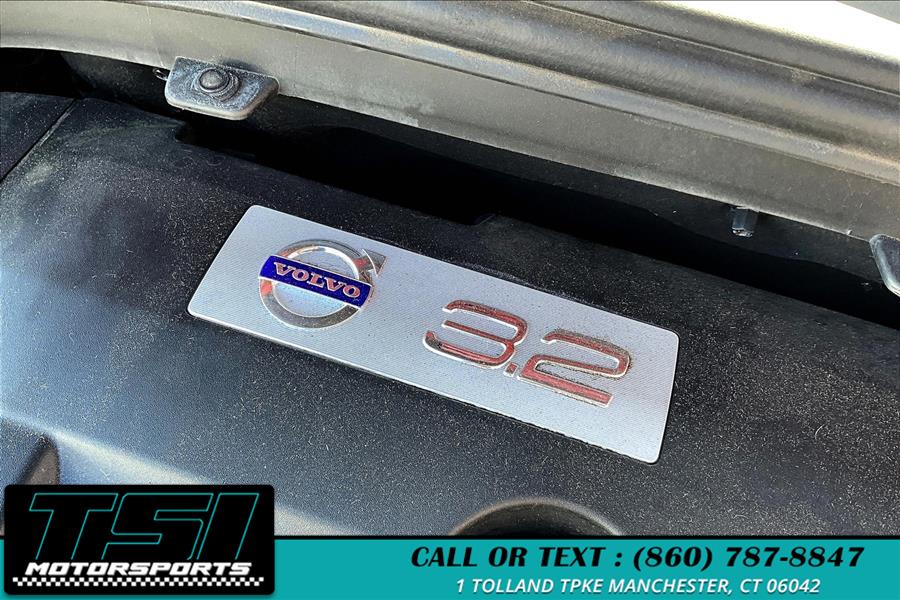 2011 Volvo XC60 AWD 4dr 3.2L w/Moonroof, available for sale in Manchester, Connecticut | TSI Motorsports. Manchester, Connecticut 2011 Volvo XC60 AWD 4dr 3.2L w/Moonroof, available for sale in Manchester, Connecticut | TSI Motorsports. Manchester, Connecticut