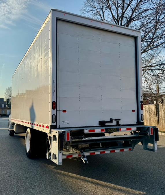 2020 Hino 268A 26FT SMYRNA BOX/MAXON LIFTGATE NON CDL, available for sale in Paterson, New Jersey | Speedway Commercial Motors LLC. Paterson, New Jersey 2020 Hino 268A 26FT SMYRNA BOX/MAXON LIFTGATE NON CDL, available for sale in Paterson, New Jersey | Speedway Commercial Motors LLC. Paterson, New Jersey