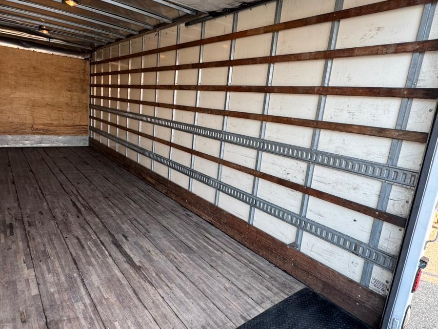 2020 Hino 268A 26FT SMYRNA BOX/MAXON LIFTGATE NON CDL, available for sale in Paterson, New Jersey | Speedway Commercial Motors LLC. Paterson, New Jersey 2020 Hino 268A 26FT SMYRNA BOX/MAXON LIFTGATE NON CDL, available for sale in Paterson, New Jersey | Speedway Commercial Motors LLC. Paterson, New Jersey