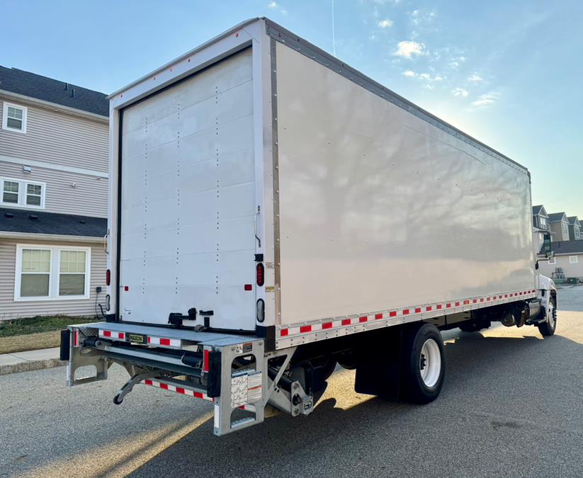 2020 Hino 268A 26FT SMYRNA BOX/MAXON LIFTGATE NON CDL, available for sale in Paterson, New Jersey | Speedway Commercial Motors LLC. Paterson, New Jersey 2020 Hino 268A 26FT SMYRNA BOX/MAXON LIFTGATE NON CDL, available for sale in Paterson, New Jersey | Speedway Commercial Motors LLC. Paterson, New Jersey