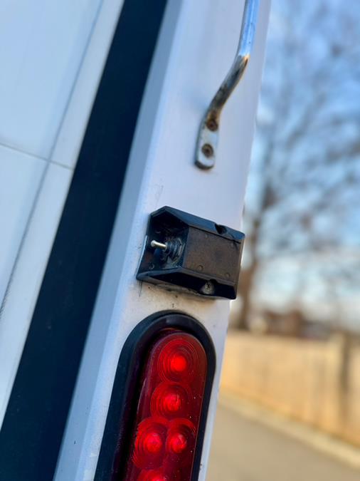 2020 Hino 268A 26FT SMYRNA BOX/MAXON LIFTGATE NON CDL, available for sale in Paterson, New Jersey | Speedway Commercial Motors LLC. Paterson, New Jersey 2020 Hino 268A 26FT SMYRNA BOX/MAXON LIFTGATE NON CDL, available for sale in Paterson, New Jersey | Speedway Commercial Motors LLC. Paterson, New Jersey