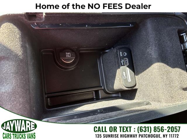 2015 Dodge Charger 4dr Sdn SXT RWD, available for sale in Patchogue, New York | Jayware Cars Trucks Vans. Patchogue, New York 2015 Dodge Charger 4dr Sdn SXT RWD, available for sale in Patchogue, New York | Jayware Cars Trucks Vans. Patchogue, New York