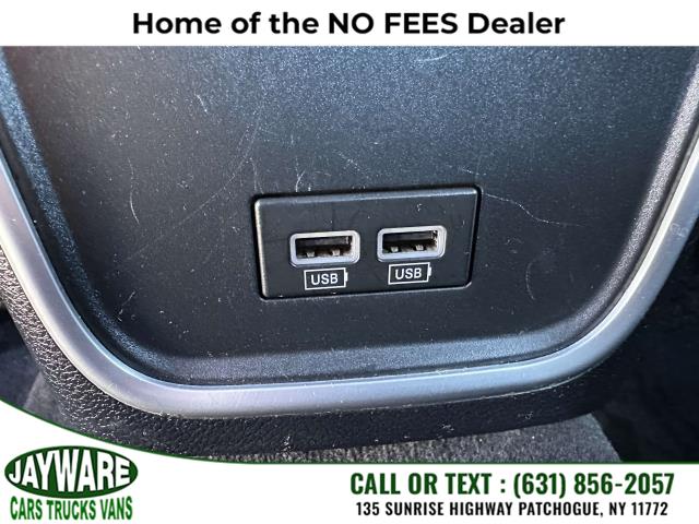 2015 Dodge Charger 4dr Sdn SXT RWD, available for sale in Patchogue, New York | Jayware Cars Trucks Vans. Patchogue, New York 2015 Dodge Charger 4dr Sdn SXT RWD, available for sale in Patchogue, New York | Jayware Cars Trucks Vans. Patchogue, New York
