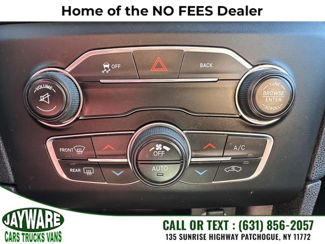 2015 Dodge Charger 4dr Sdn SXT RWD, available for sale in Patchogue, New York | Jayware Cars Trucks Vans. Patchogue, New York 2015 Dodge Charger 4dr Sdn SXT RWD, available for sale in Patchogue, New York | Jayware Cars Trucks Vans. Patchogue, New York