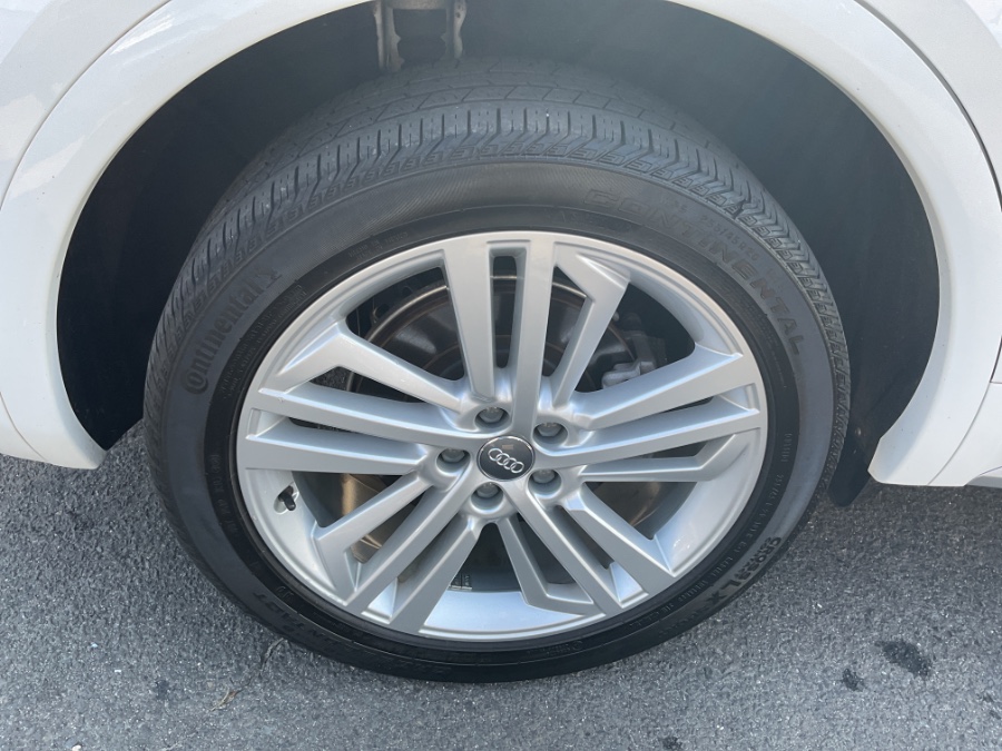 2018 Audi Q5 2.0 TFSI Tech Premium Plus, available for sale in Waterbury, Connecticut | Jim Juliani Motors. Waterbury, Connecticut 2018 Audi Q5 2.0 TFSI Tech Premium Plus, available for sale in Waterbury, Connecticut | Jim Juliani Motors. Waterbury, Connecticut