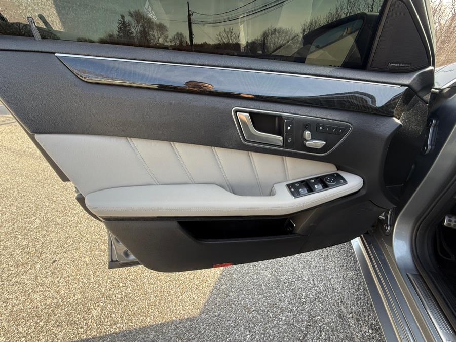 2012 Mercedes-Benz E-Class 4dr Sdn E350 Luxury 4MATIC, available for sale in Huntington Station, New York | Huntington Auto Mall. Huntington Station, New York 2012 Mercedes-Benz E-Class 4dr Sdn E350 Luxury 4MATIC, available for sale in Huntington Station, New York | Huntington Auto Mall. Huntington Station, New York