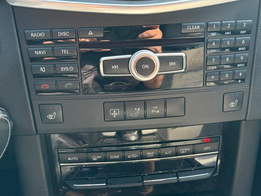 2012 Mercedes-Benz E-Class 4dr Sdn E350 Luxury 4MATIC, available for sale in Huntington Station, New York | Huntington Auto Mall. Huntington Station, New York 2012 Mercedes-Benz E-Class 4dr Sdn E350 Luxury 4MATIC, available for sale in Huntington Station, New York | Huntington Auto Mall. Huntington Station, New York