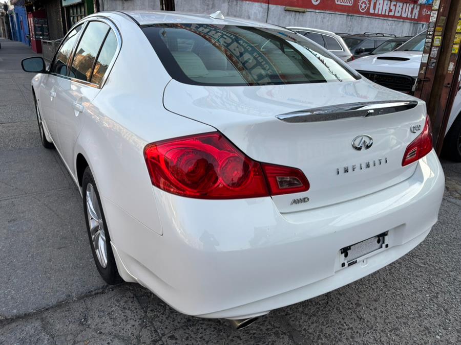 2015 Infiniti Q40 4dr Sdn AWD, available for sale in Brooklyn, New York | Carsbuck Inc.. Brooklyn, New York 2015 Infiniti Q40 4dr Sdn AWD, available for sale in Brooklyn, New York | Carsbuck Inc.. Brooklyn, New York